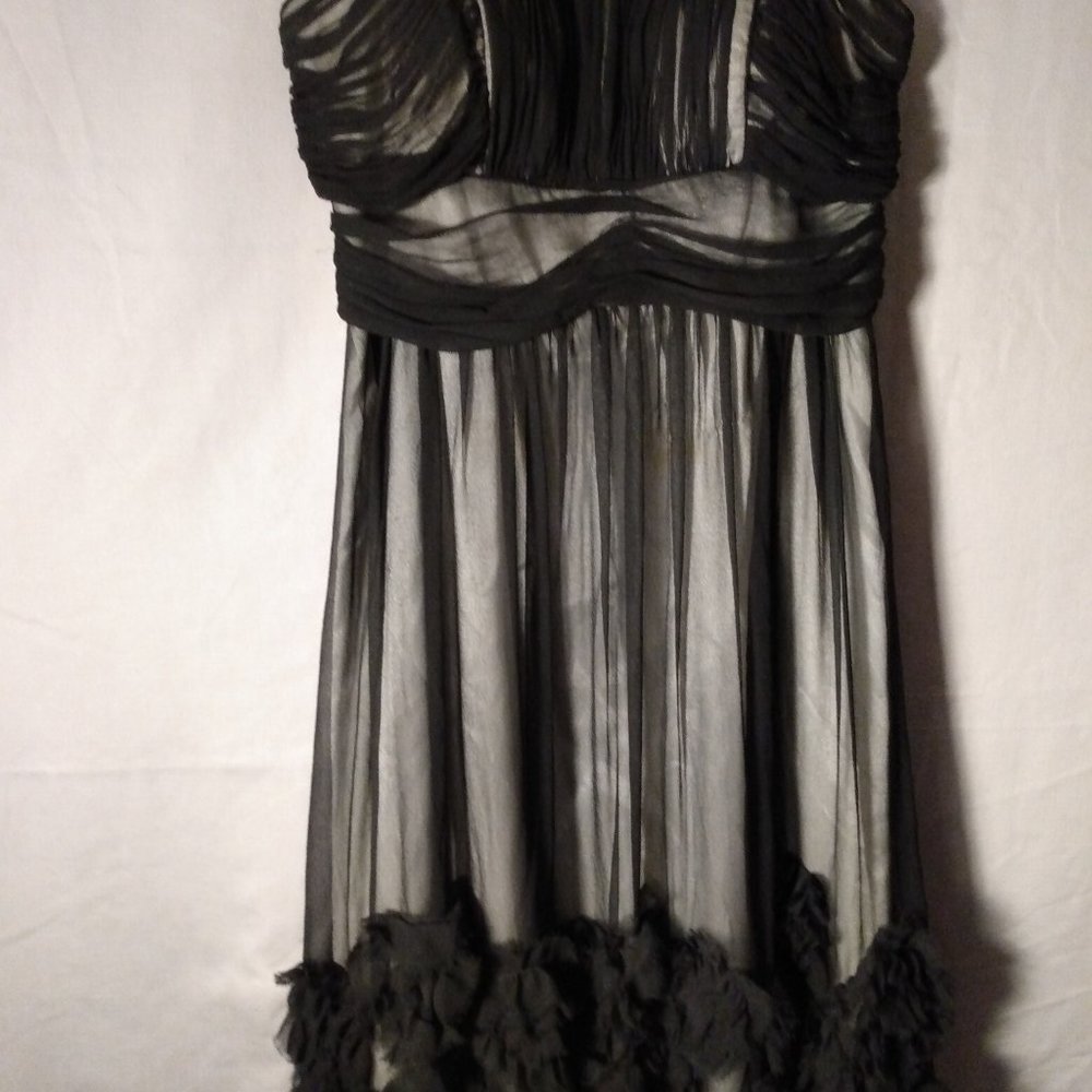 Oleg Cassini, beautiful short strappy party dress. Size 4.